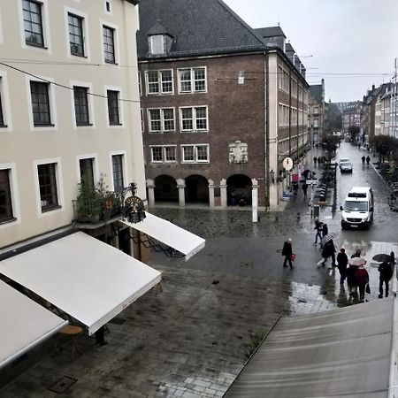 Avi Deluxe Altstadt Apart Lägenhet Düsseldorf Exteriör bild