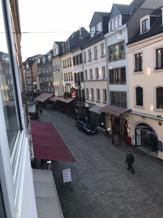 Avi Deluxe Altstadt Apart Lägenhet Düsseldorf Exteriör bild