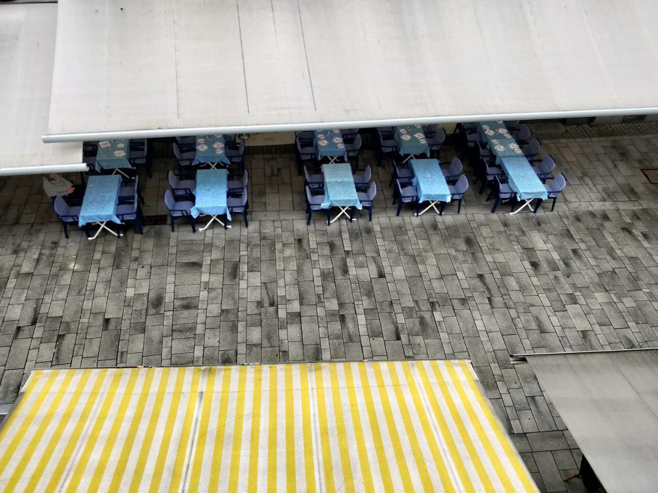 Avi Deluxe Altstadt Apart Lägenhet Düsseldorf Exteriör bild