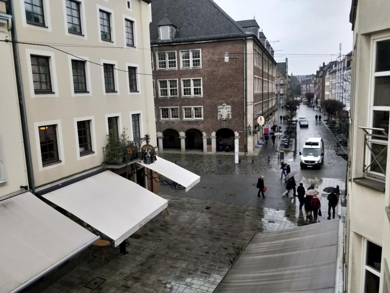 Avi Deluxe Altstadt Apart Lägenhet Düsseldorf Exteriör bild